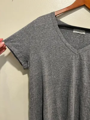 Urban outfitters medium vneck  thumbnail 3