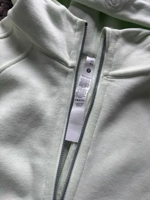 Lululemon Scuba thumbnail 3