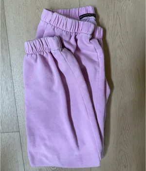 Brandy Melville Pink Sweatpants thumbnail 4