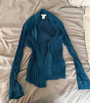 Blue textured long sleeve blouse Size M thumbnail 1