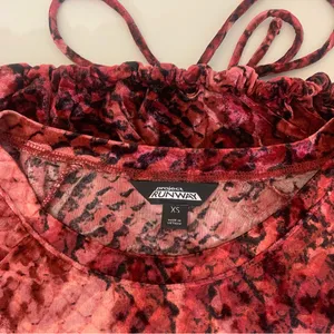 Project RUNWAY Women’s XS Burgundy Crushed‎ Velvet Whimsigoth Long Sleeve Top thumbnail 5