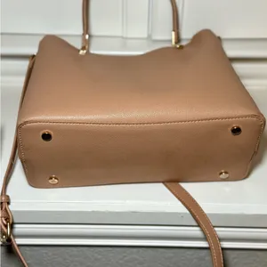 Tan Fashion Shoulder & Crossbody Bag with Gold Hardware thumbnail 9