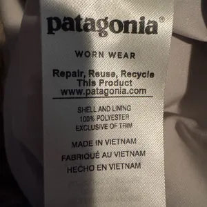 Patagonia Cream Sherpa Fleece Vest Full Zip Logo Patch Women’s Size L thumbnail 5