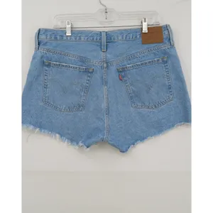 Levis Premium 501 Cut Off Denim Shorts Light Wash‎ Blue W33 56327-0086 thumbnail 3
