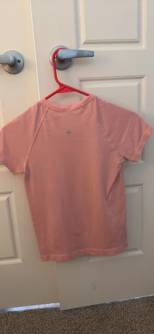 Lululemon Swiftly Tech Short Sleeve thumbnail 2