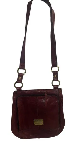 ✨Fossil Wine Crossbody Adjustable with Key Charm✨ thumbnail 1