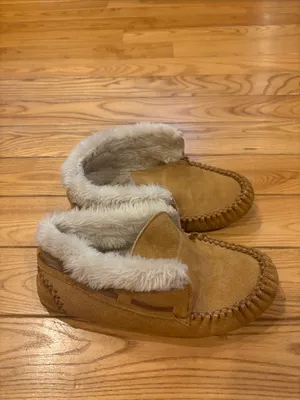 Minnetonka Moccasin Slipper Shoe Size 6 thumbnail 3