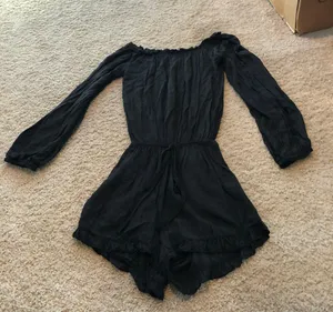 Brandy Melville Black off the shoulder long sleeve romper washed once thumbnail 2
