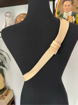 BEIS The Sport Sling in Beige thumbnail 6