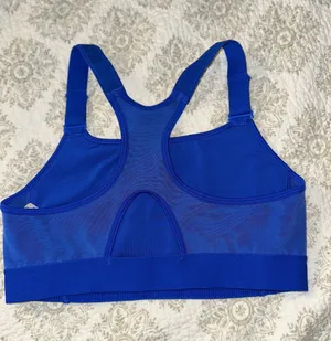 Under Armour thumbnail 2