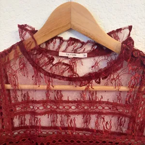 Tularosa Sheer Lace Top M Romantic Victorian Coquette Whimsigoth Ruffle Burgundy thumbnail 5