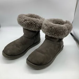 UGG MID‎ CALF BOOTS Size 8 thumbnail 7