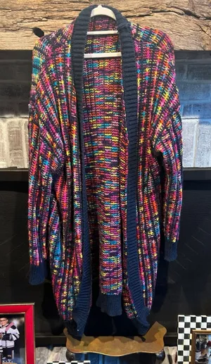 Boutique Cardigan sweater oversized XL thumbnail 1
