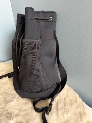Athleta Diem Black Neoprene Bucket Bag Backpack thumbnail 4
