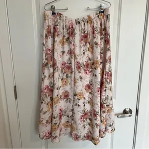 NEW Arula Floral Midi Skirt Plus Size 2X / B Available NWT thumbnail 9