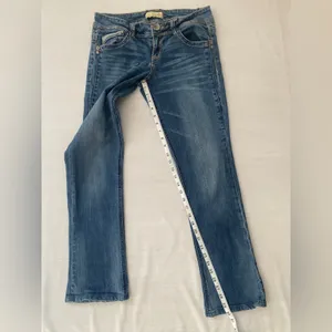 Artisan Crafted by jolt Low Rise Straight Back‎ Pocket Embroidered Jeans Size 9 thumbnail 6