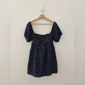 Abercrombie & Fitch Emerson Off The-Shoulder in a navy and white polka dot thumbnail 2