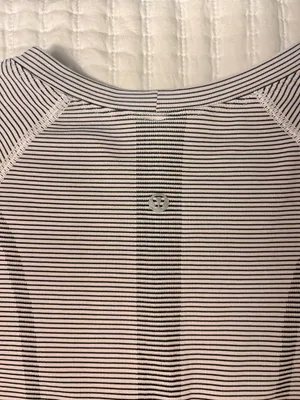 Lululemon Swiftly Tech Short Sleeve thumbnail 4