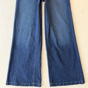 Express Wide Leg Super High Rise Belted Jeans 4R Dark Wash 70s Retro thumbnail 6