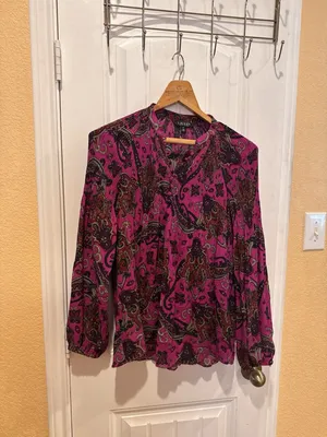 LAUREN Ralph Lauren Black Label Purple Paisley Pleated Georgette Blouse Size M thumbnail 4