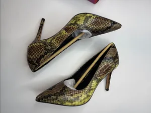 Katy Perry Women's Revival Pointed Toe Pumps Size 6M thumbnail 8