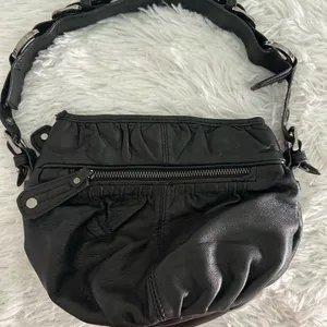 Junior Drake Black Leather Zipper‎ Shoulder Bag thumbnail 5
