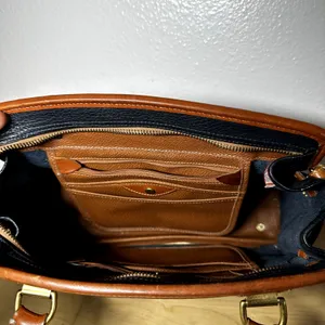 Vintage Dooney & Bourke Satchel All Weather Leather Pebble Brass Buckle Navy thumbnail 5