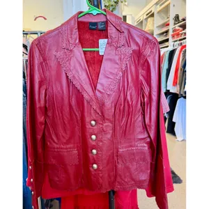 Cabo‎ Womens Red Scalloped Leather Blazer Jacket Tailored Three Button Coat Size 4 thumbnail 2
