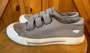 Rocket Dog Jamaica Cloud 9 Women’s Gray Fabric Trainers Size 7 thumbnail 1