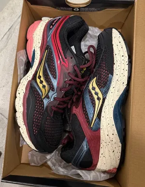 NIB Saucony ProGrid Omni 9 Sneaker size 7.5 thumbnail 1