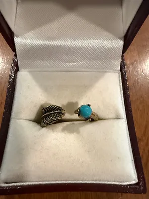 Vintage Adjustable Gold Tone Leaf and Turquoise Cabochon Ring thumbnail 1