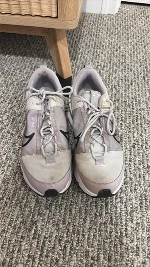 Nike Air Max Shoes thumbnail 3