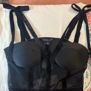 Sincerely Jules black crop top thumbnail 1