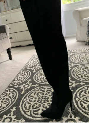 SO Over Knee Black Boots thumbnail 2