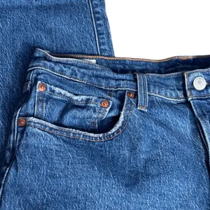 Levi’s 501 Original Fit Jeans 32 Inch Waist L26 Medium Wash Straight Leg Classic thumbnail 5