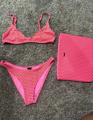 Triangl Bikini Set thumbnail 1
