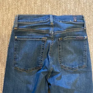 7 for all mankind’s skinny jeans thumbnail 3