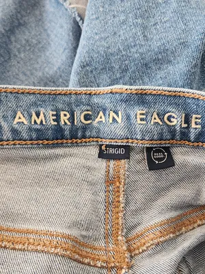 American Eagle Strigid Relaxed Cutoff Jean Shorts Size 12 thumbnail 9