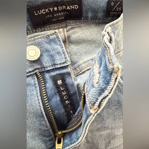 Lucky Brand Women's Light Blue Bootcut Jeans with Knee Rip thumbnail 3