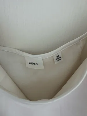 Aritzia Wilfred Elixir Satin Skirt in Light Birch thumbnail 5