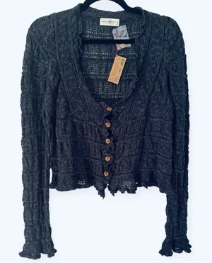 NWT Natural Life Open Knit Cropped Ruffle Button Front Cardigan Sweater Medium thumbnail 1