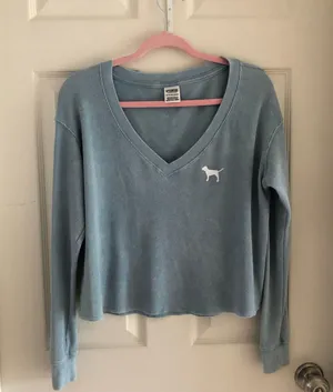 PINK Victoria’s Secret Long-sleeve Tee thumbnail 2