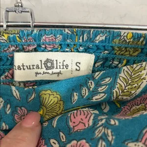 Natural Life Chic Floral Skirt in Blue and Pink Worn Once Small thumbnail 2