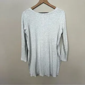 We the Free Split Side Tuesday Tunic V-Neck Knit Top Size Large Light Grey thumbnail 7