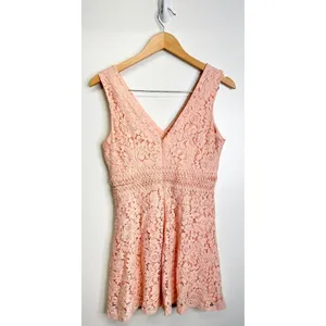 Francesca’s Mini‎ A-line Dress Floral Lace Sleeveless Size Medium thumbnail 2