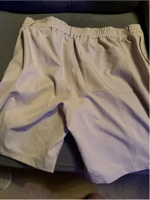 Halara women’s size large shorts thumbnail 3