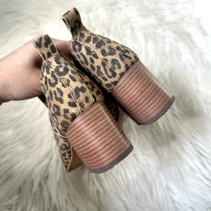 Lucky Brand Chelsea Cheetah Bootie Sz 5.5 thumbnail 5