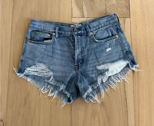 We The Free Distressed Denim Jean Shorts Size 27 thumbnail 1