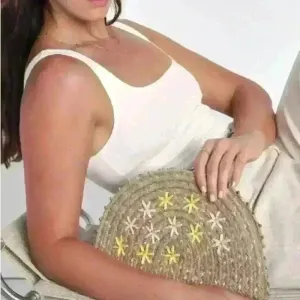 Lulus Exceptionally‎ Sunny Embroidered Half Moon clutch NWT thumbnail 1
