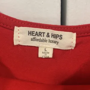 Red crop top Size L thumbnail 2
